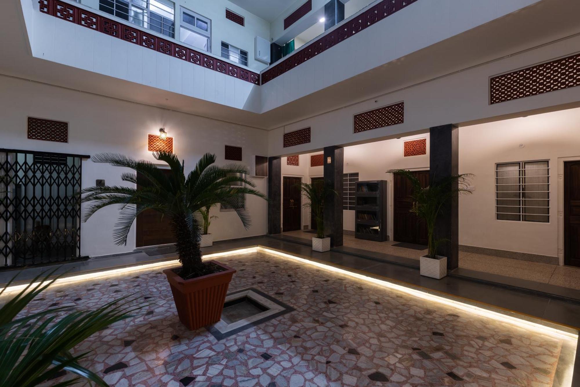 Heart Of The City Homestay By Rashmi Джайпур Екстериор снимка